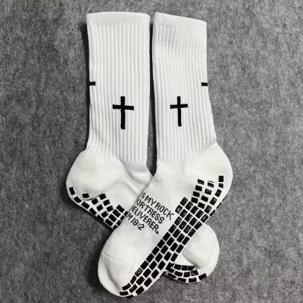 Grip Zone "Faith Over Fear" Pro Cross Grip Socks